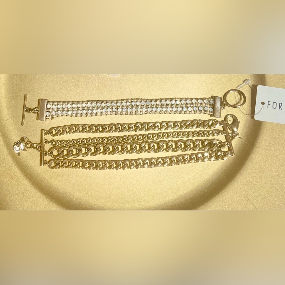 Gold Chain w angel wings charm Bracelet & f21 toggle bracelet items w faux gem